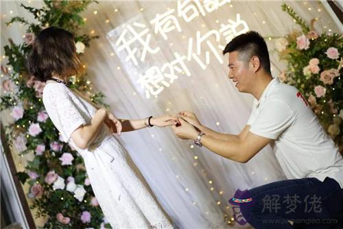 順夸人倒罵人:有許多可順和倒的詞有哪些意