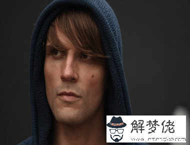 男人味十足的微信名字:摩羯座和雙魚座在一起合適嗎?
