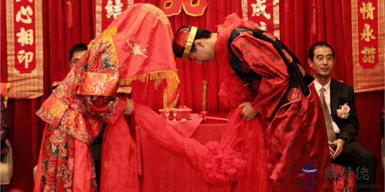 兩個92屬猴的結婚好嗎:92年屬猴的跟92年屬猴的結婚好嗎