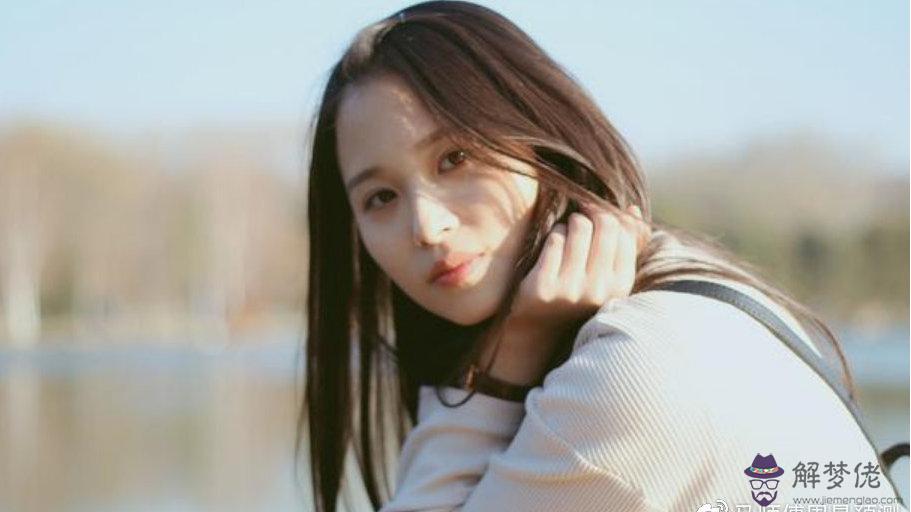 女屬羊是幾月份克夫:屬羊女克夫是真的,