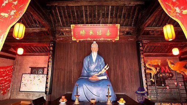 千里姻緣一線牽:“千里姻緣一線牽”的下一句是什麼?