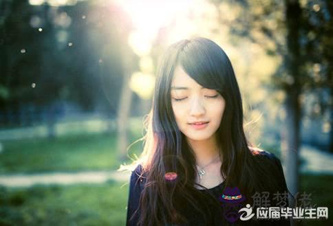 早上對女朋友說早安語:早上起來,想給女朋友說早安,怎麼說才浪漫點