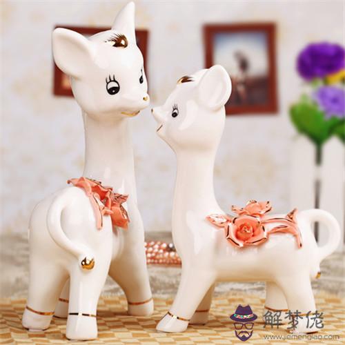 結婚一周年禮物:結婚一周年紀念日,送什麼禮物給老公呢