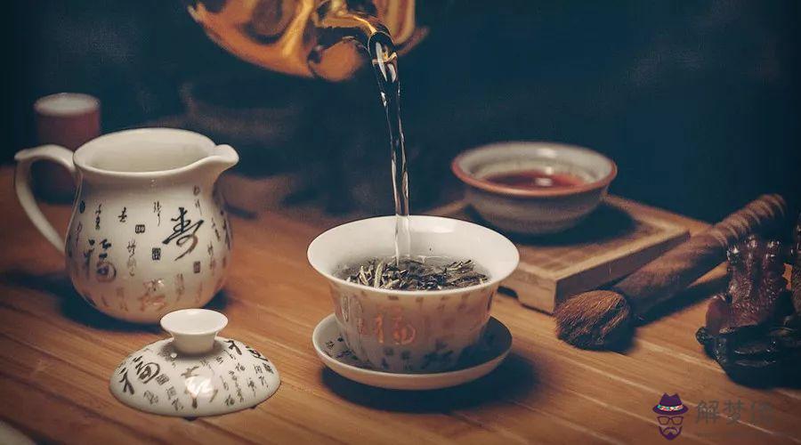 喝茶有什麼講究:喝茶有什麼講究?應該怎麼個喝法?