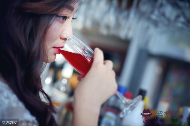 有了孩子后夫妻越來越陌生了:有了孩子之后,夫妻間的感情會不會變得更好一點?