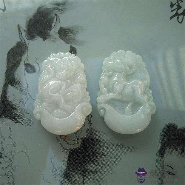雞狗屬相合不合:雞跟狗屬相不合嗎?狗跟什麼屬相合呀?謝謝啦!