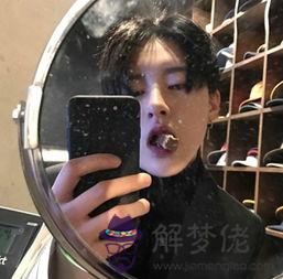 高冷簡短的網名男:男生網名高冷成熟一點的有什麼?