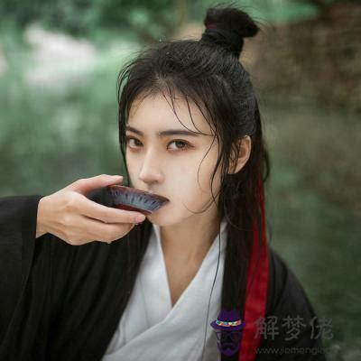古風古韻唯美情侶頭像:誰有古風情侶頭像,要唯美一點,一點飄飄的
