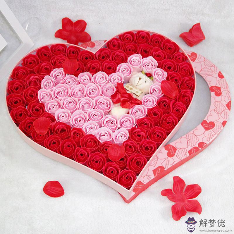 女友生日送什麼禮物好:一般女朋友生日送什麼好?