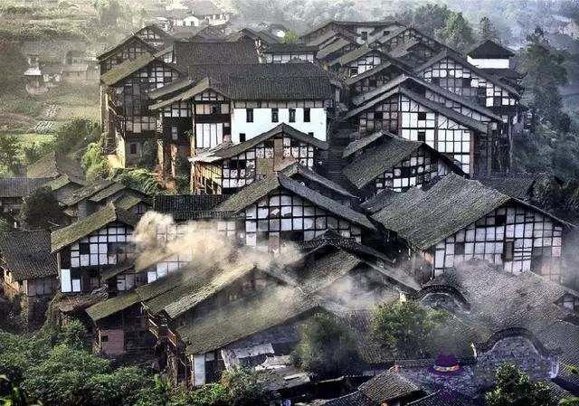 成都周邊的古鎮:成都周邊有沒有能夠一日往返的好玩的新景點?