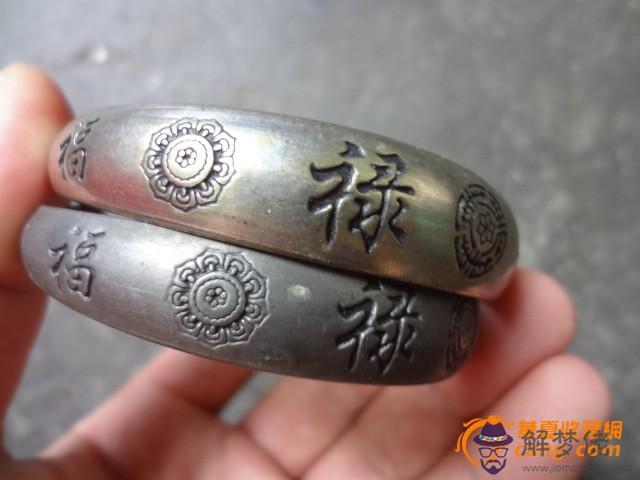 銀鐲子變黑是什麼原因:銀鐲子變黑,是否和身體健康有關系?