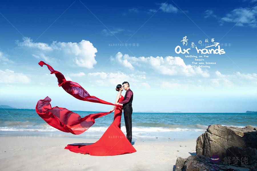 旅游婚紗攝影:拍婚紗照去影樓好還是好?