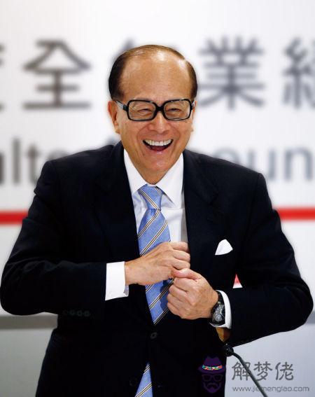 議論紛紛的意思:議論紛紛意思相近的成語