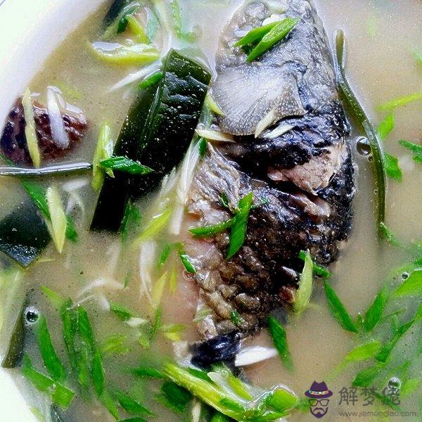 燉鯽魚湯的:清燉魚湯的