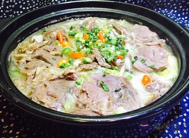 羊排燉什麼好吃:羊排怎麼燉才好吃?