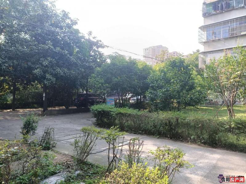高端大氣的小區名字:想給小區里面六棟分別起六個名字高端大氣上檔次點的名字?