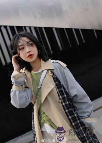 斐在女孩名字中的意思:斐在名字里是什麼意思