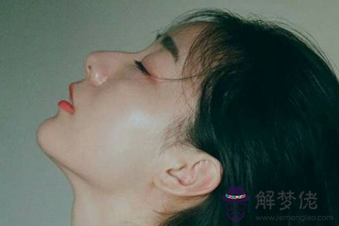 女微信名字優雅:40歲左右女人微信名稱叫什麼好？