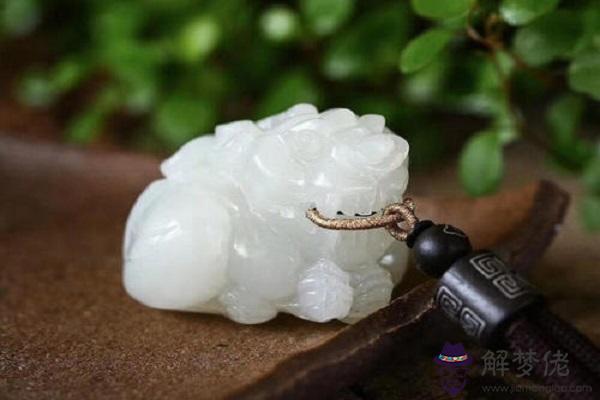 本命年帶貔貅好嗎 什麼人不能帶貔貅